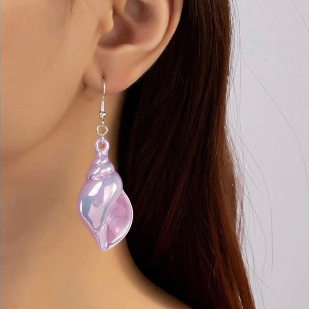 ‎Seashell Drop Earrings